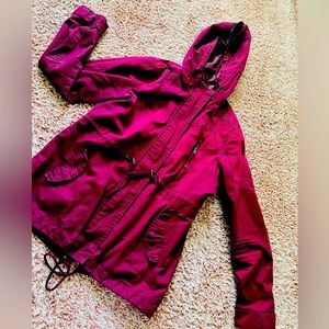 Wine Windbreaker